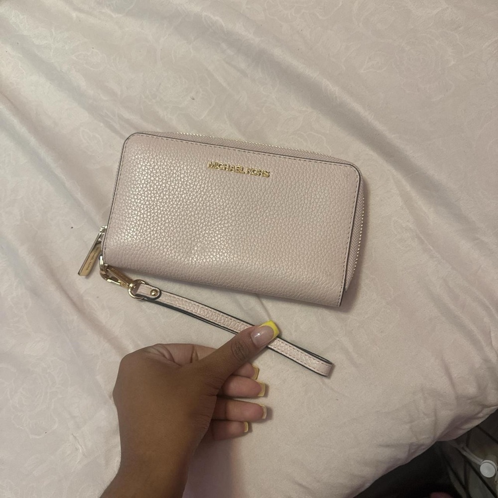 Michael Kors Blush Wristlet Wallet
